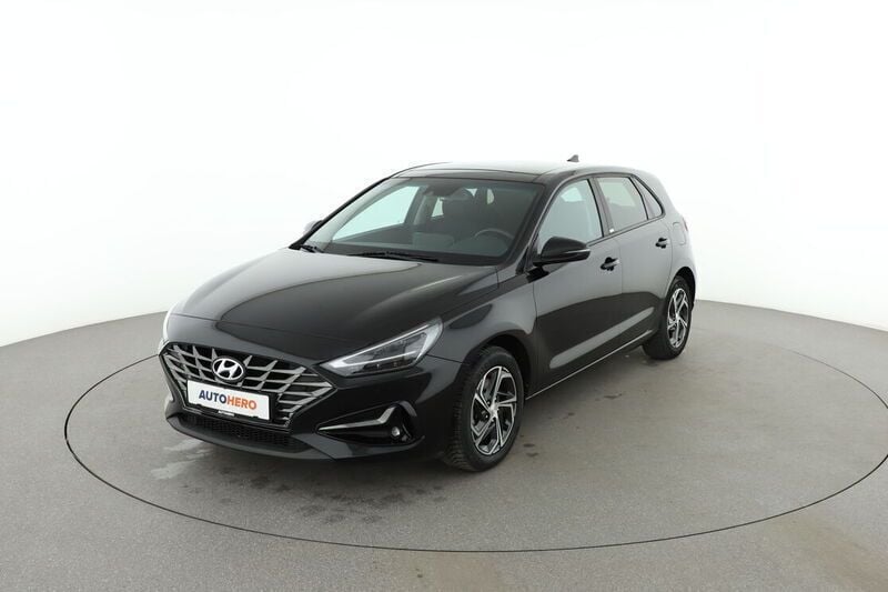 Schwarz Gebraucht 2020 Hyundai i30 Intro Edition Limousine | 16.910 € (Fairer Preis) - Bild 1/4