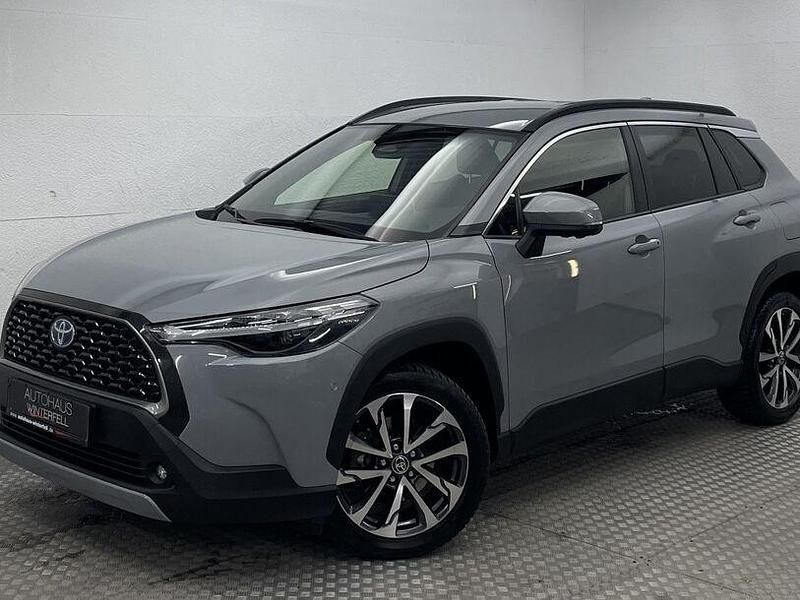 Grau Gebraucht 2022 Toyota Corolla SUV | 29.400 € - Bild 1/4