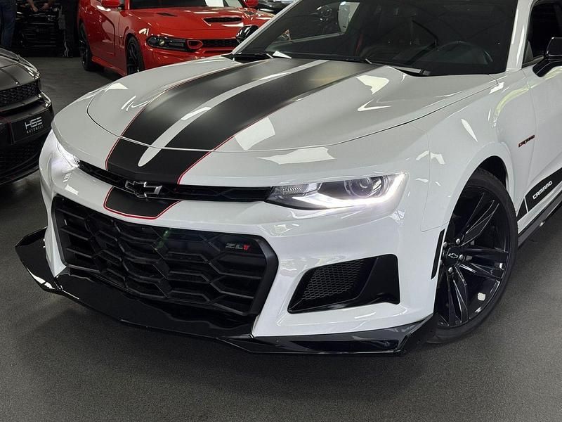 Gebraucht Chevrolet Camaro ZL1 340 PS (250 kW) 2022 Weiß Coupé