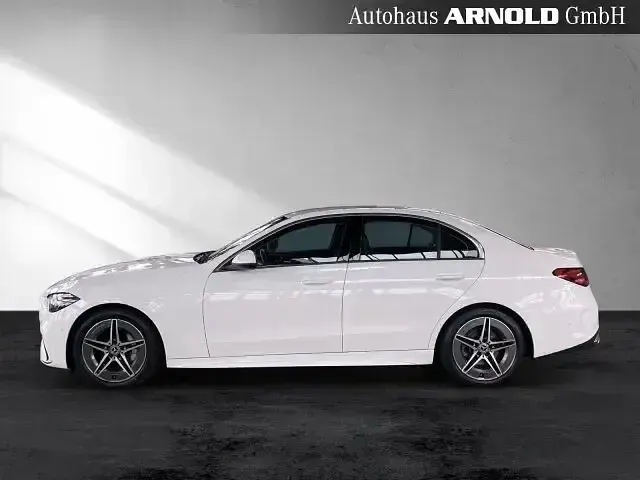 Gebraucht Mercedes C200 AMG line 2025 Weiss Limousine