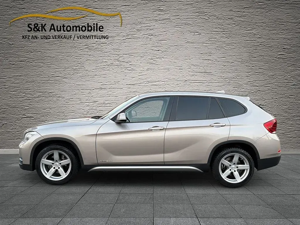 Gebraucht BMW X1 xLine 184 PS (135 kW) 2012 Silber SUV