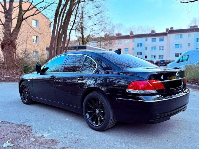 Gebraucht BMW 730 231 PS (169 kW) 2006 Schwarz Limousine