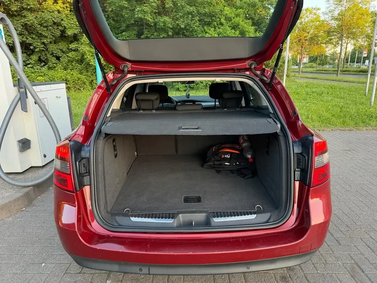 Gebraucht Renault Clio GrandTour 2011 Rot Kombi