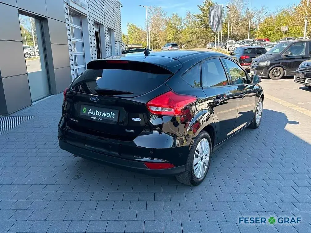 Usata Ford Focus 125 CV (91 kW) 2018 Nero Berlina