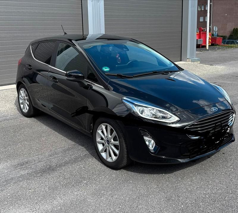 Gebraucht Ford Fiesta Titanium 95 PS (69 kW) 2021 Schwarz Kleinwagen