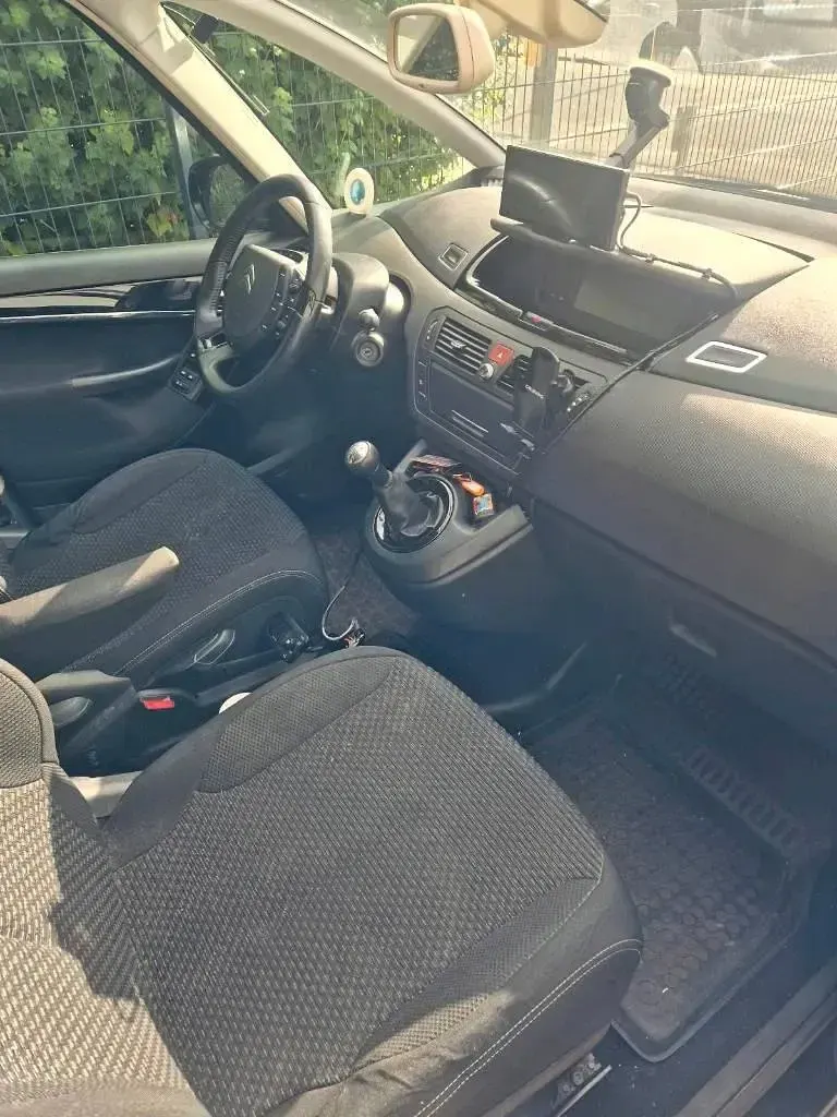 Gebraucht Citroën C4 120 PS (88 kW) 2011 Schwarz Kleinwagen
