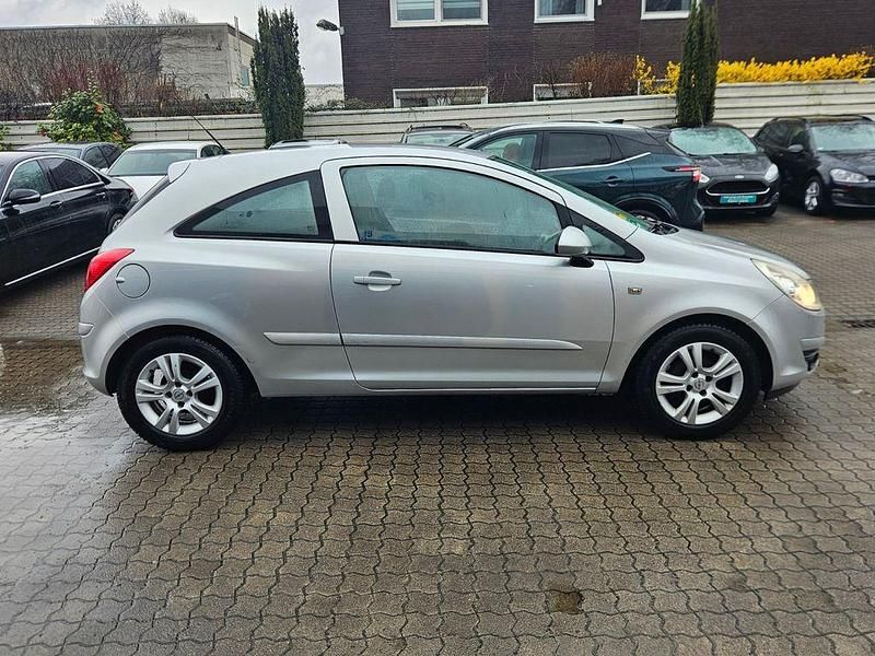 Gebraucht Opel Corsa Catch Me 80 PS (58 kW) 2007 Silber Kleinwagen