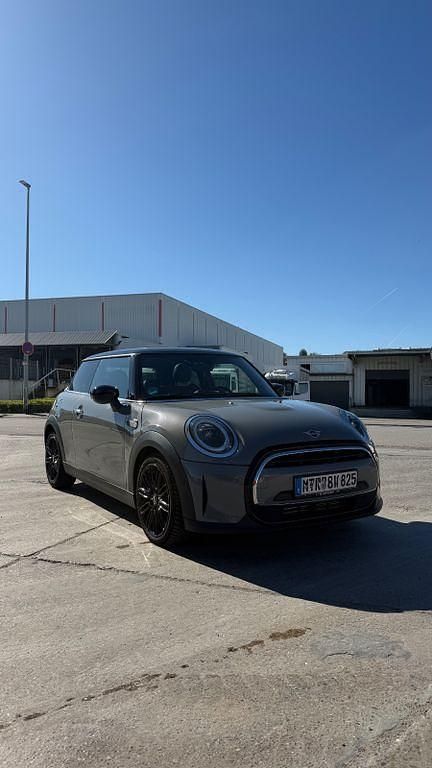 Gebraucht Mini Cooper 136 PS (100 kW) 2021 Grau Kleinwagen