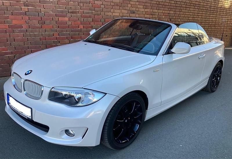 Gebraucht BMW 118 Advantage 143 PS (105 kW) 2014 Andere farben Kleinwagen