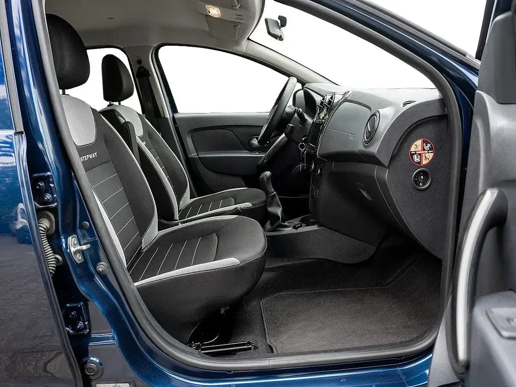 Gebraucht Dacia Sandero Prestige 90 PS (66 kW) 2020 Blau SUV