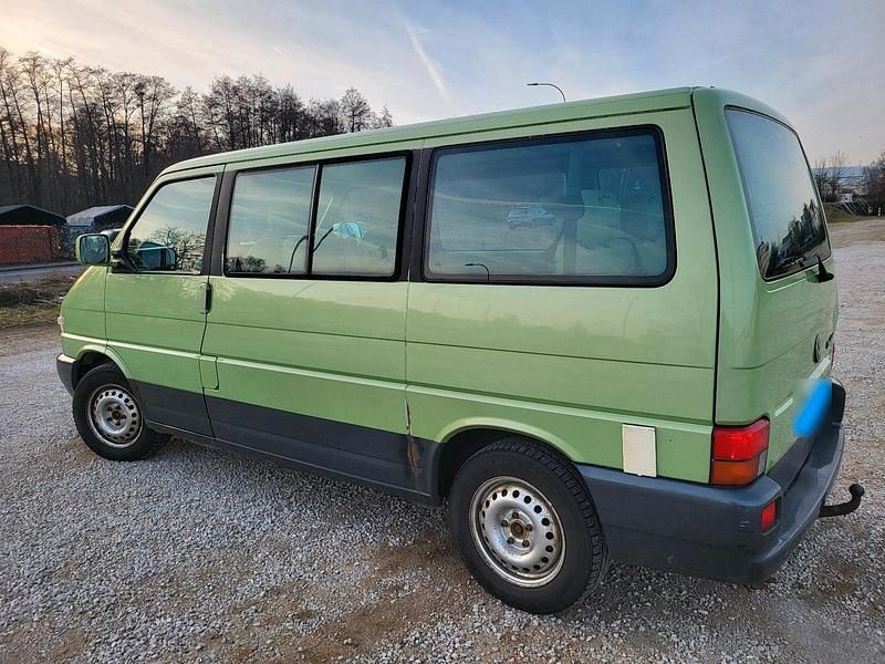 Gebraucht VW T4 102 PS (75 kW) 1998 Grün Van