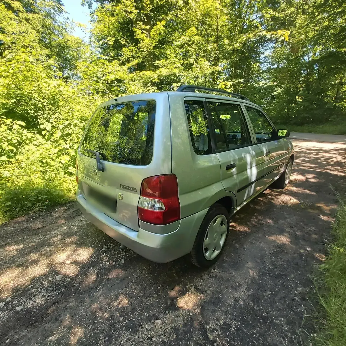 Gebraucht Mazda Demio 75 PS (55 kW) 2001 Silber Kleinwagen