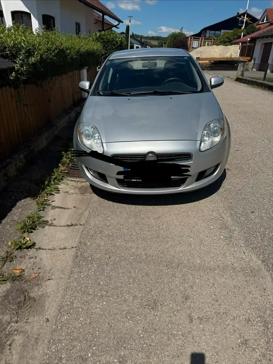 Gebraucht Fiat Bravo 90 PS (66 kW) 2007 Grau Kleinwagen