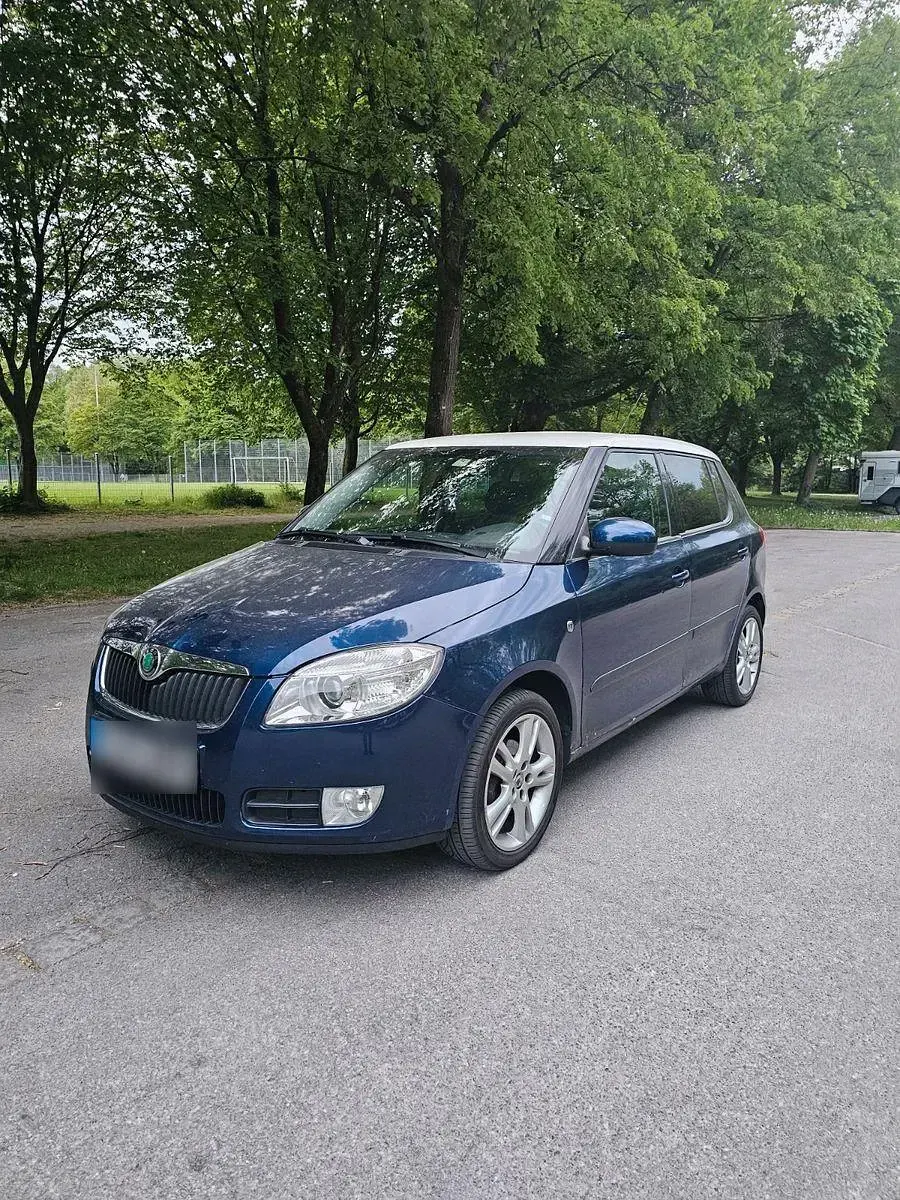 Gebraucht Skoda Fabia Sport 80 PS (58 kW) 2009 Blau Limousine