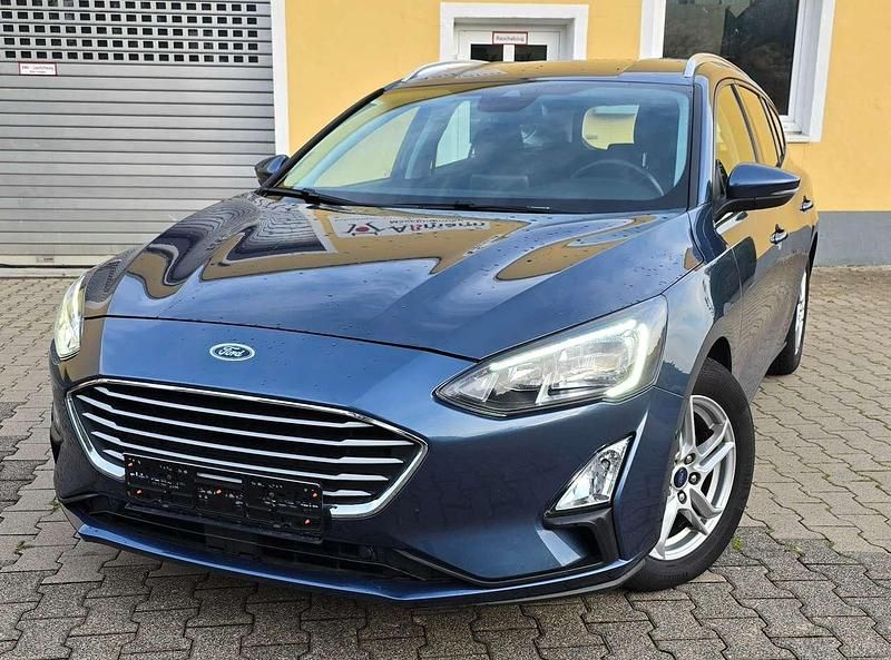 Weiß Gebraucht 2020 Ford Focus Kombi | 14.399 € (Fairer Preis) - Bild 1/4