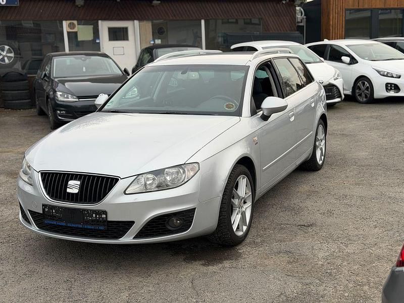 Gebraucht Seat Exeo Style 143 PS (105 kW) 2011 Silber Limousine