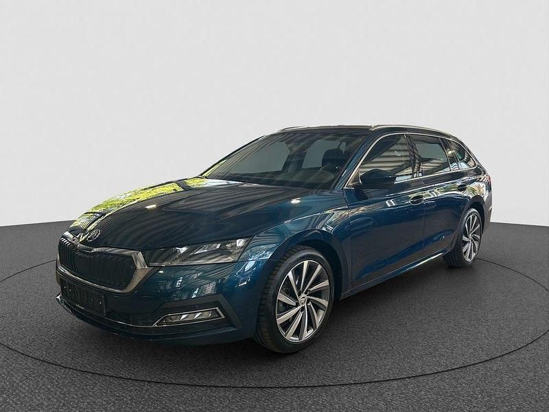 Blau Gebraucht 2021 Skoda Octavia First Edition Kombi | 26.490 € (Fairer Preis) - Bild 1/4