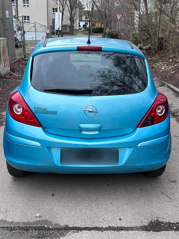 Gebraucht Opel Corsa 75 PS (55 kW) 2010 Blau Kleinwagen