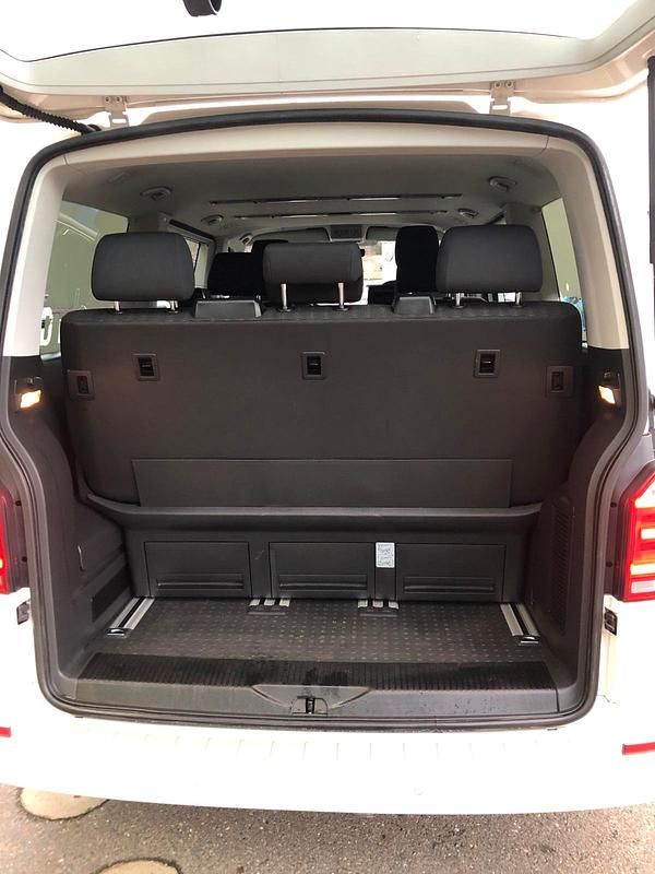 Weiß Gebraucht 2018 VW T6 Van | 27.490 € (Etwas zu teuer) - Bild 1/4