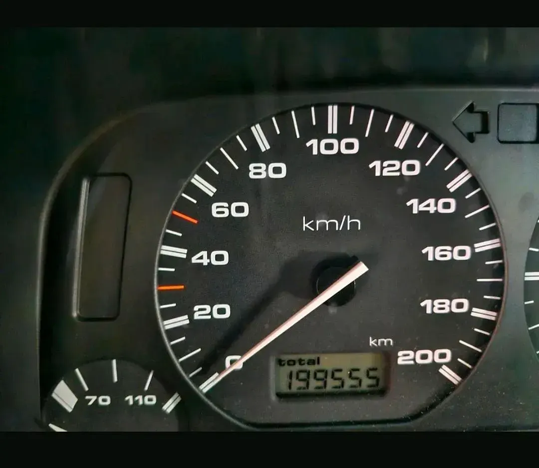 Gebraucht VW Polo 70 PS (51 kW) 1999 Schwarz Kombi