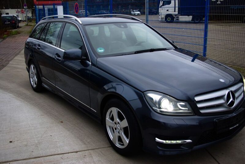 Gebraucht Mercedes C250 204 PS (150 kW) 2013 Schwarz (metallic) Kombi