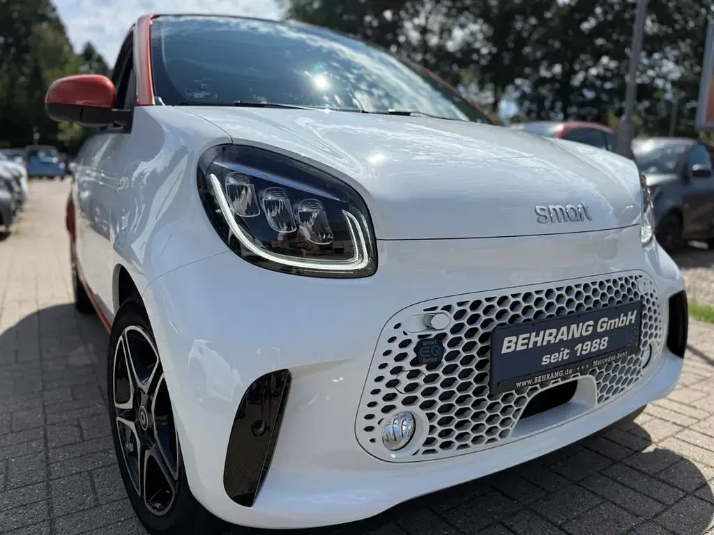 Gebraucht Smart ForFour Electric Drive Prime 60 kW (82 PS) 2021 Weiß Limousine