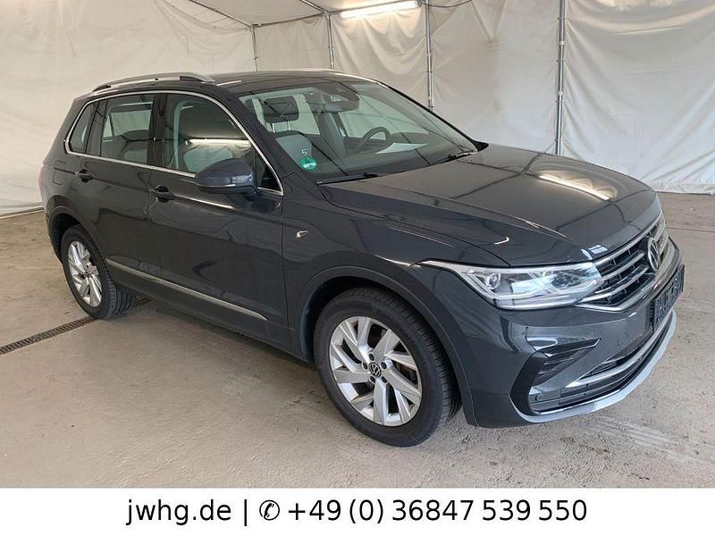 Gebraucht VW Tiguan Elegance 245 PS (180 kW) 2021 Grau SUV