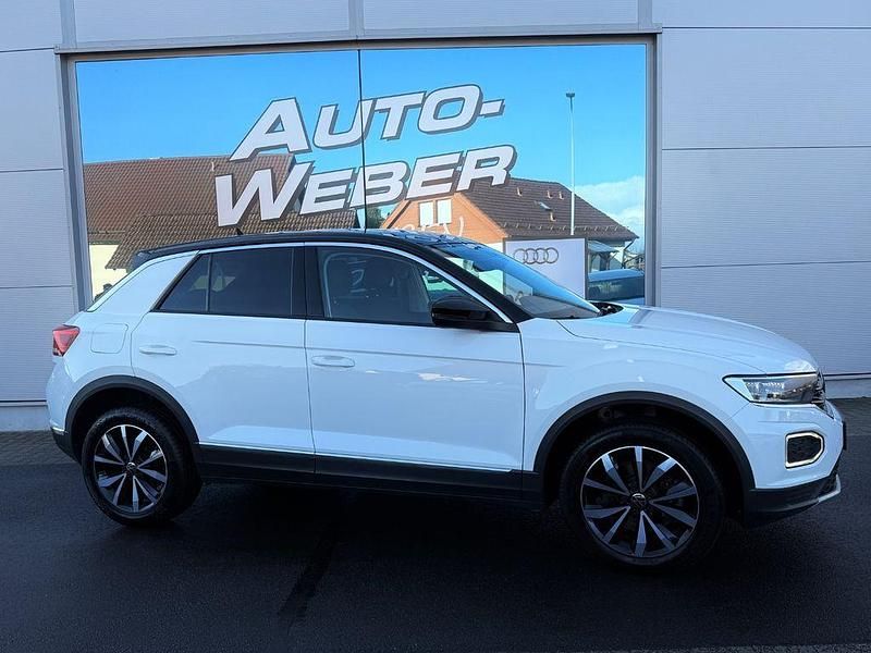 Gebraucht VW T-Roc 150 PS (110 kW) 2022 Weiß SUV