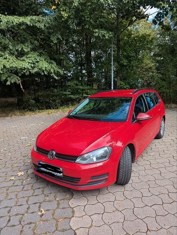 Rot Gebraucht 2013 VW Golf VII Kombi | 8.000 € (Fairer Preis) - Bild 1/4