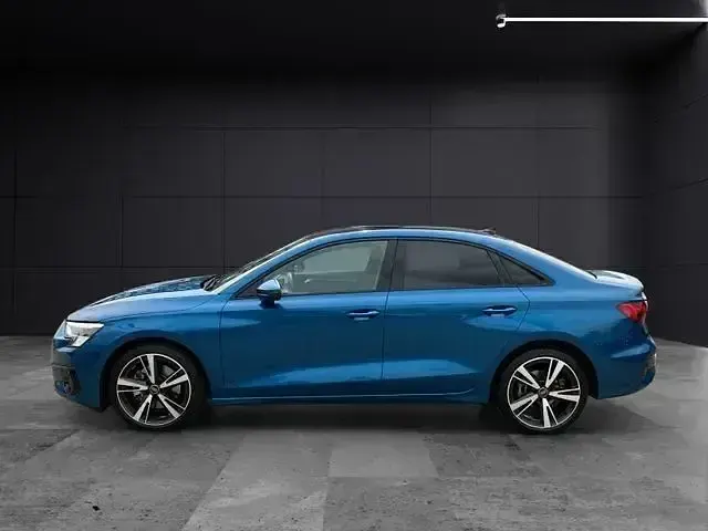 Gebraucht Audi A3 Advanced 150 PS (110 kW) 2022 Atollblau metallic Limousine
