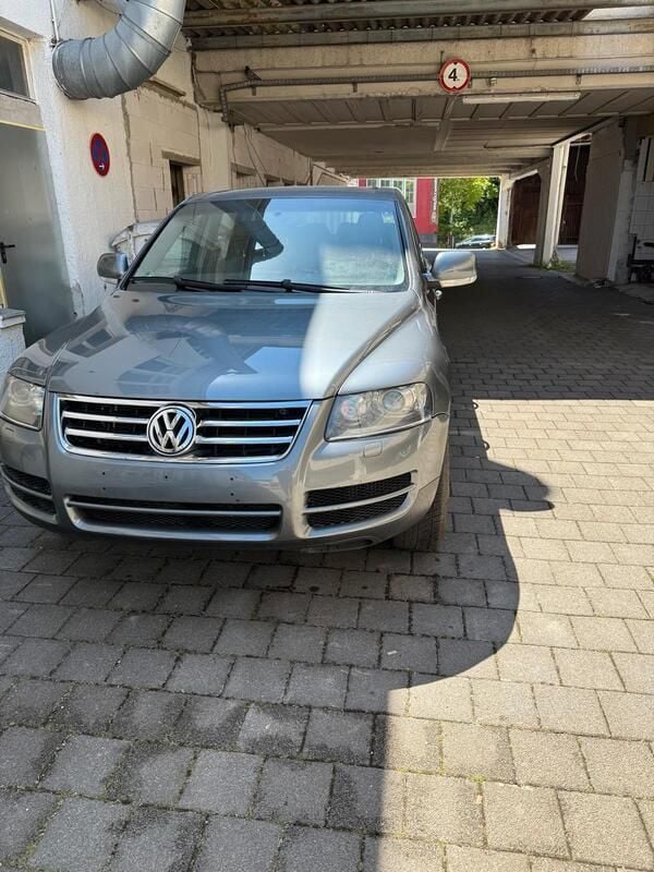 Grau Gebraucht 2005 VW Touareg SUV | 3.799 € (Guter Preis) - Bild 1/4
