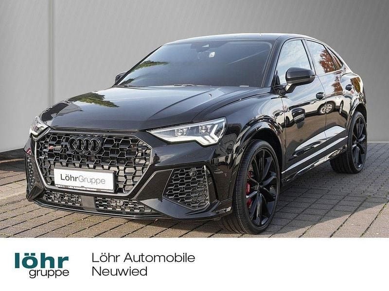 Mythosschwarz metallic Gebraucht 2022 Audi RS Q3 Sportback Sport SUV | 49.980 € (Superpreis) - Bild 1/4