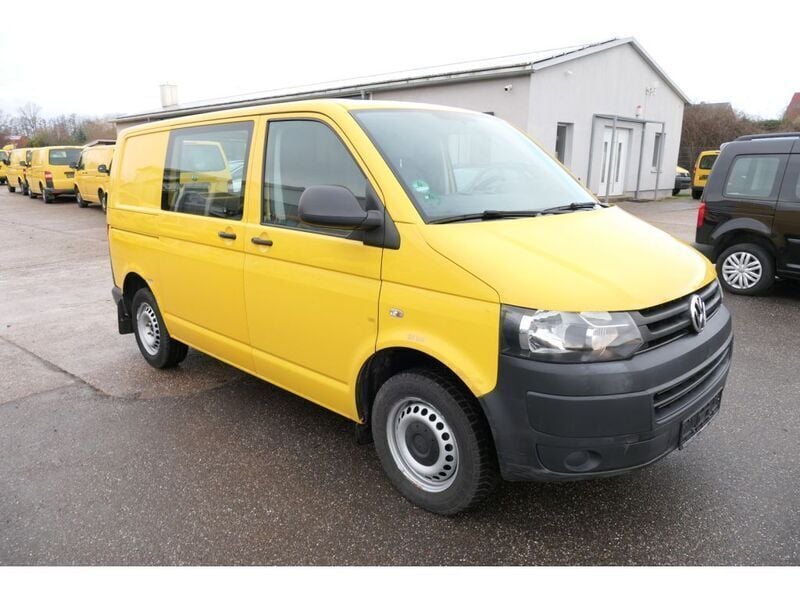 Gebraucht VW T5 84 PS (61 kW) 2013 Ginstergelb r1032 Van