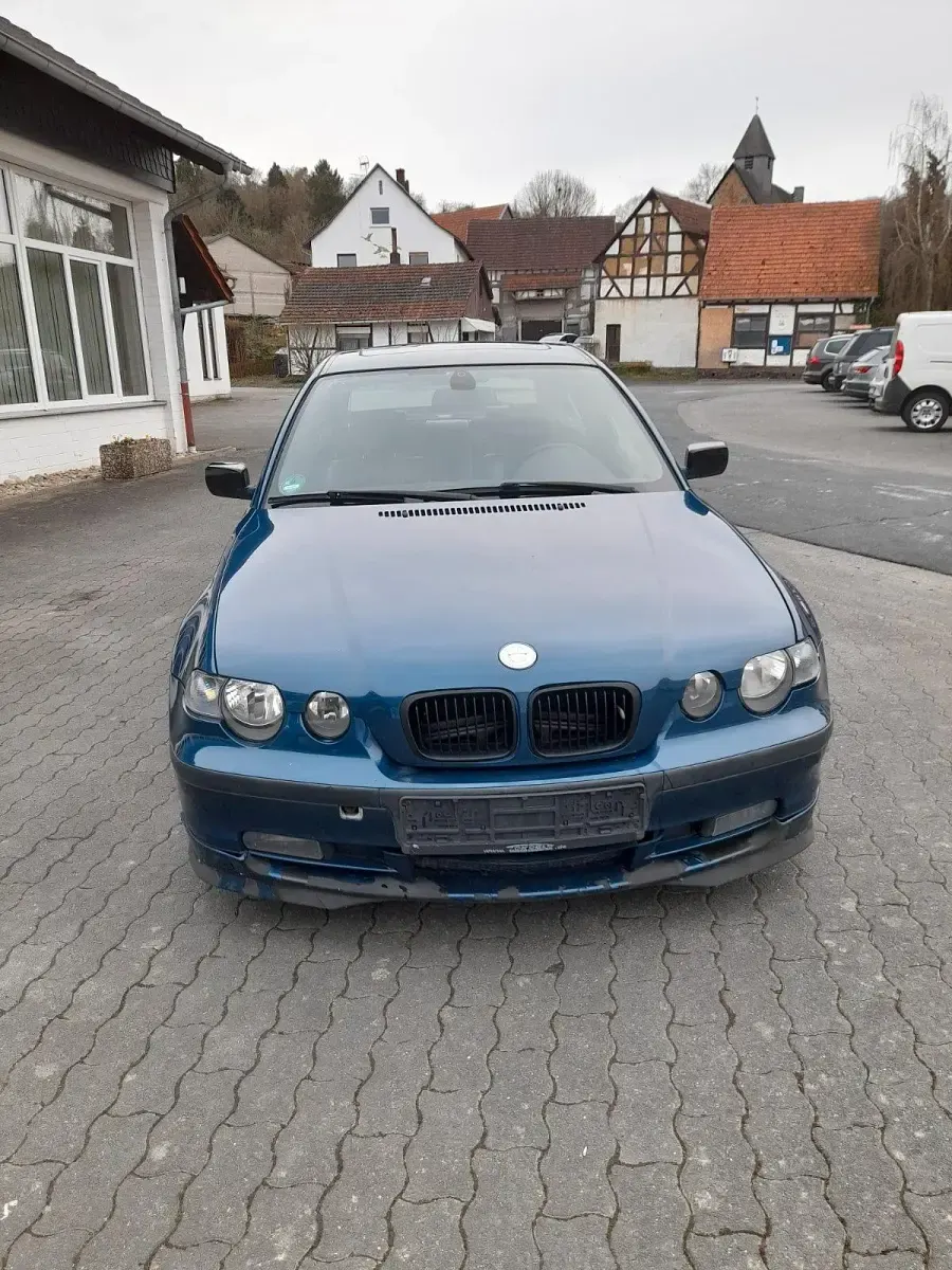 Gebraucht BMW 316 Compact 116 PS (85 kW) 2002 Blau Kleinwagen