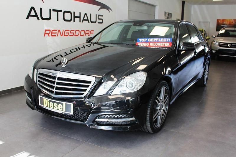 Gebraucht Mercedes E200 136 PS (100 kW) 2013 Schwarz Limousine