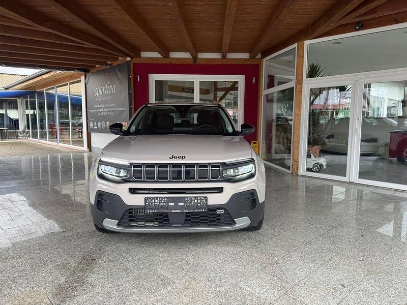 Gebraucht Jeep Avenger Altitude 101 PS (74 kW) 2024 Silber SUV