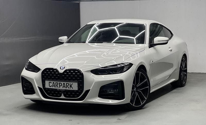 Gebraucht BMW 420 M Sport 190 PS (139 kW) 2022 Weiß Coupé