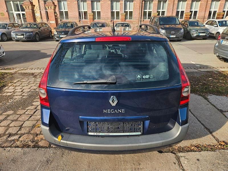Gebraucht Renault Mégane II Dynamique 113 PS (83 kW) 2004 Blau Limousine