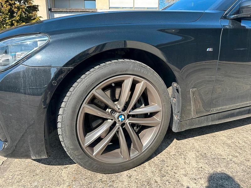 Gebraucht BMW 730 265 PS (194 kW) 2017 Schwarz Limousine