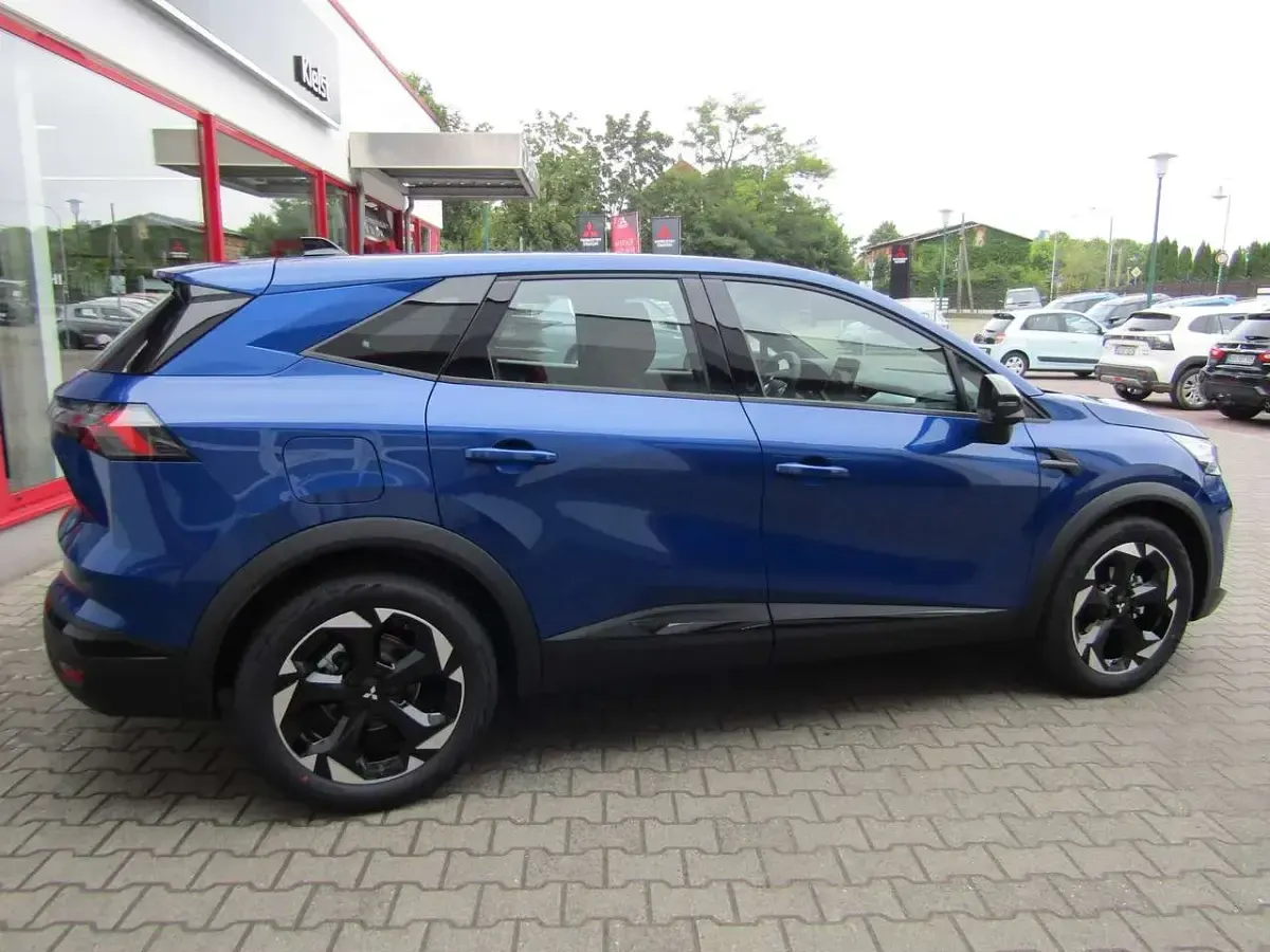 Neu Mitsubishi Grandis Diamant Edition 141 PS (103 kW) 2026 Royal blau SUV