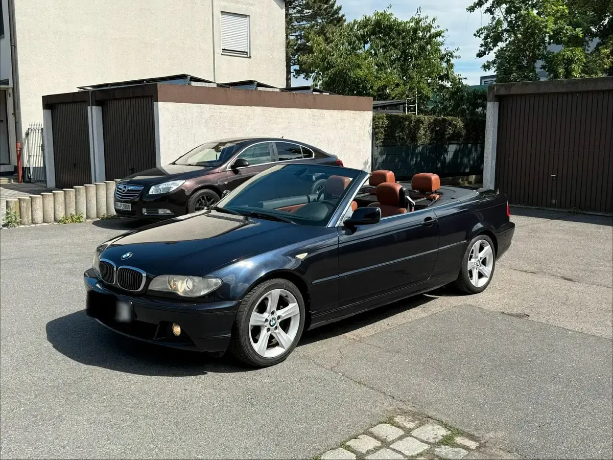 Gebraucht BMW 318 Cabriolet 142 PS (104 kW) 2005 Blau Cabrio