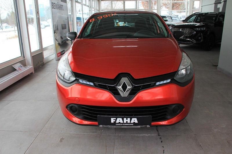 Gebraucht Renault Clio IV Expression 73 PS (53 kW) 2015 Rot Kleinwagen