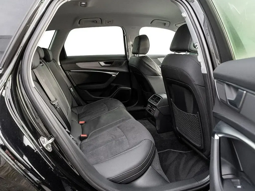 Gebraucht Audi A6 Sport 367 PS (269 kW) 2023 Schwarz Kombi