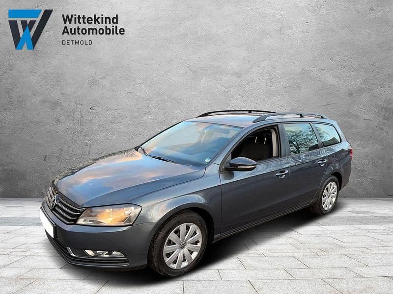 Gebraucht VW Passat Trendline 140 PS (102 kW) 2013 Grau Kombi