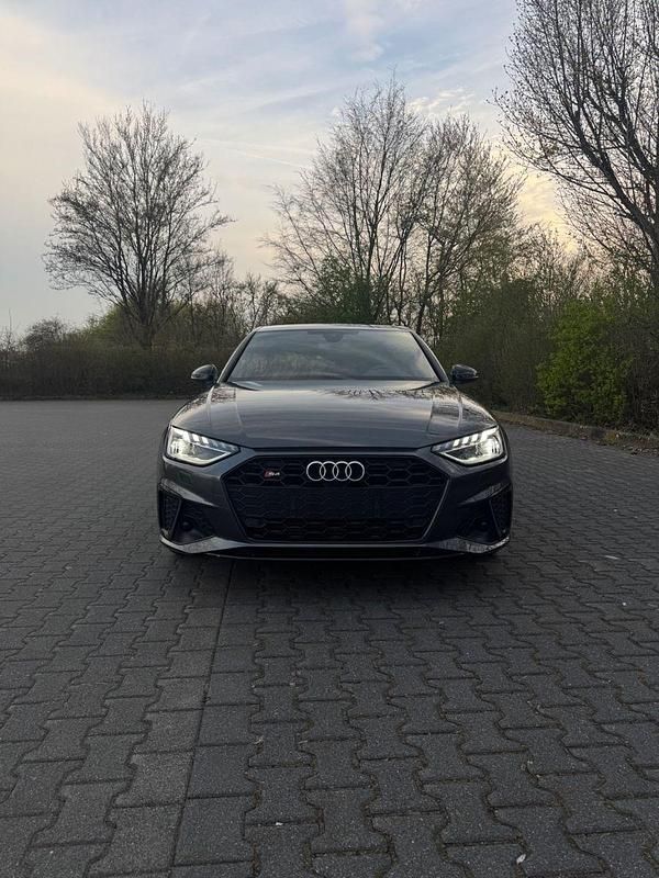 Gebraucht Audi S4 Ambiente 347 PS (255 kW) 2020 Grau Limousine