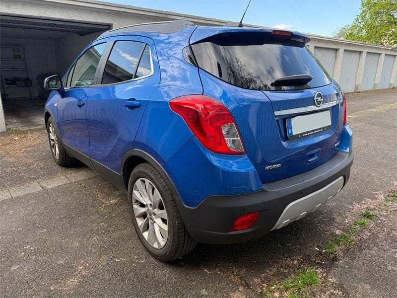 Usado Opel Mokka 140 HP (102 kW) 2015 Azul SUV