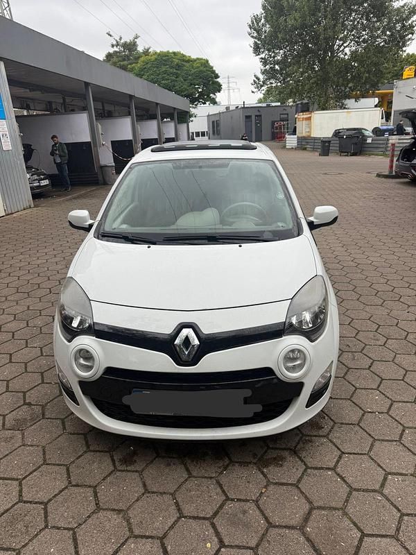 Weiß Gebraucht 2014 Renault Twingo Kleinwagen | 3.000 € - Bild 1/4