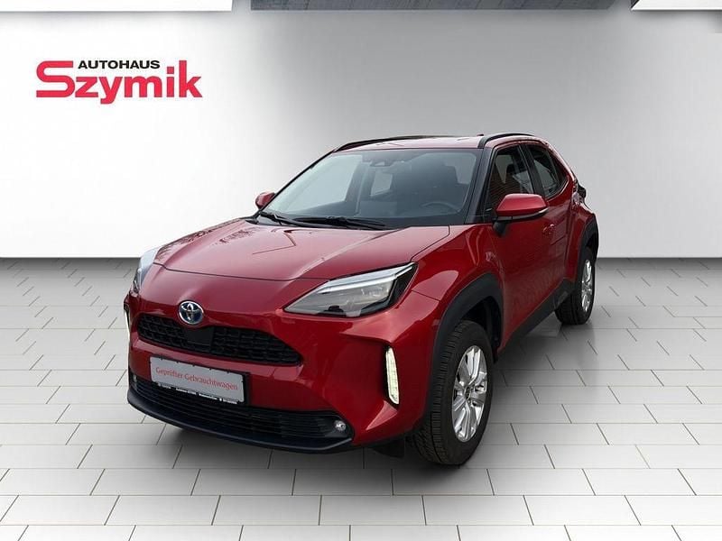 Gebraucht Toyota Yaris Cross Active 116 PS (85 kW) 2022 Rot SUV
