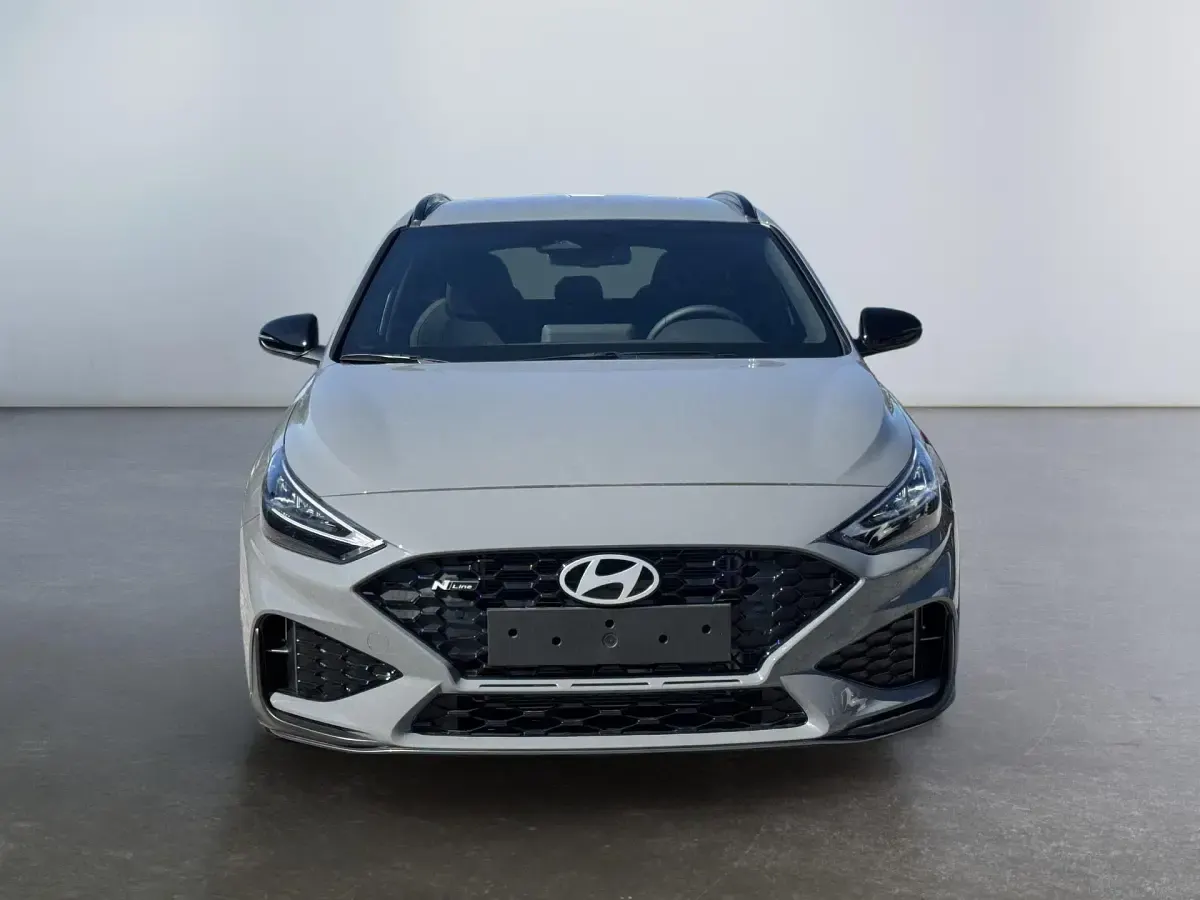 Neu Hyundai i30 N Line 150 PS (110 kW) 2026 Shadow grau Kombi