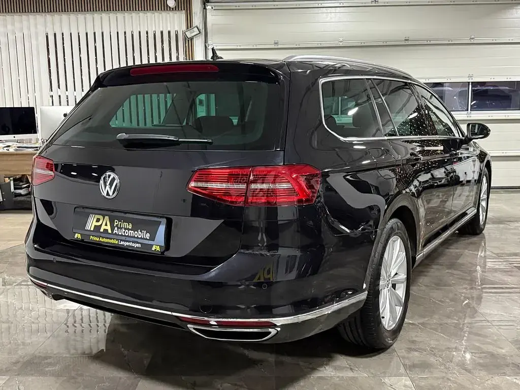 Gebraucht VW Passat Highline 190 PS (139 kW) 2016 Schwarz Kombi